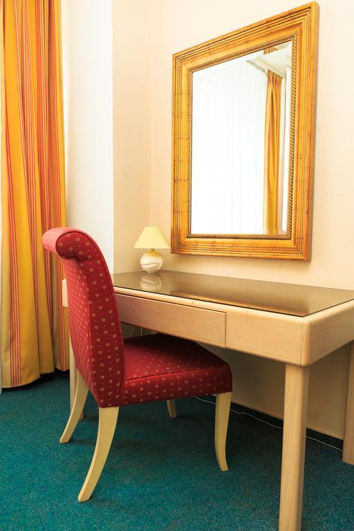Hotel Mira Inn Prag Eksteriør billede
