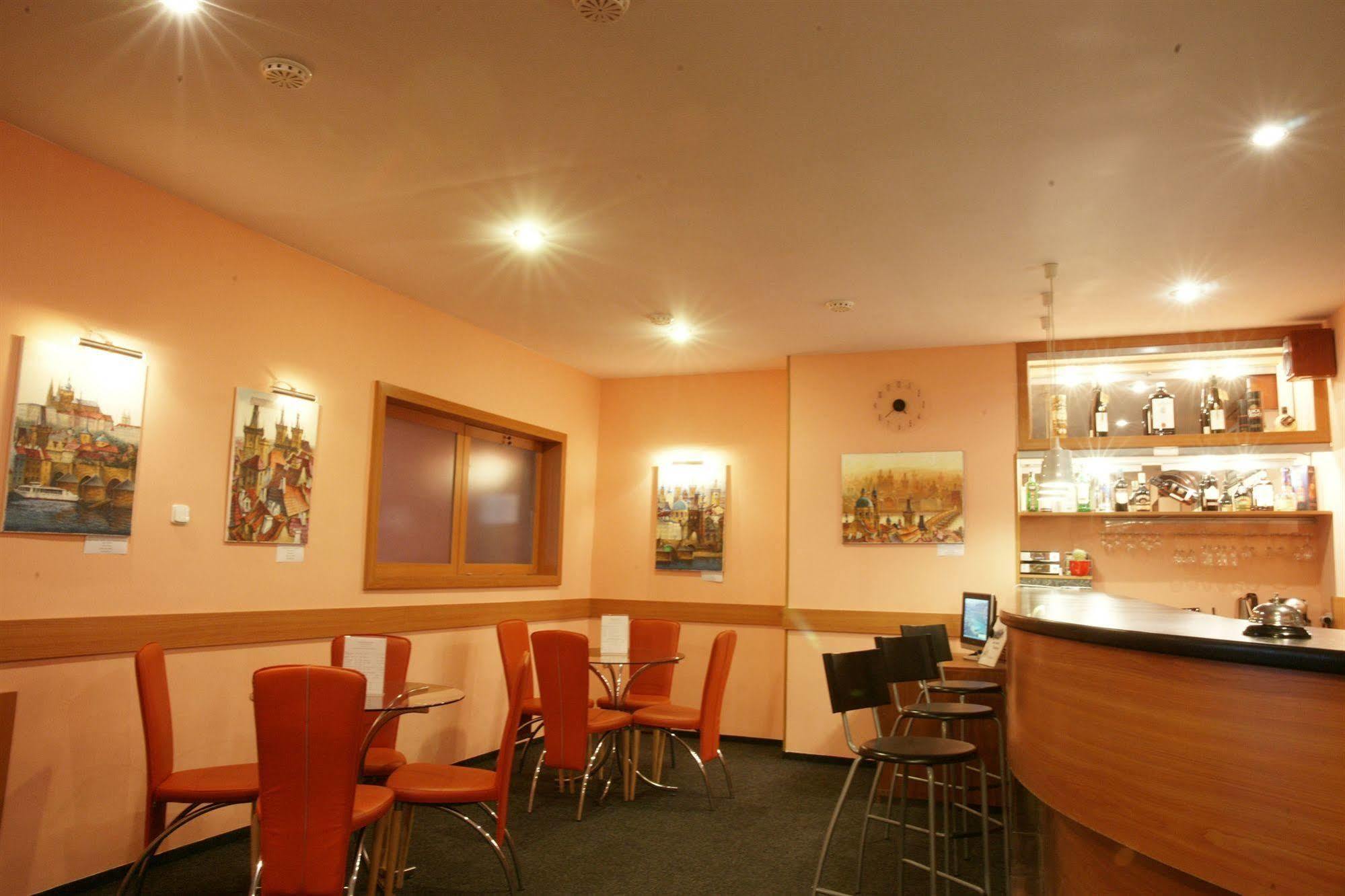 Hotel Mira Inn Prag Eksteriør billede