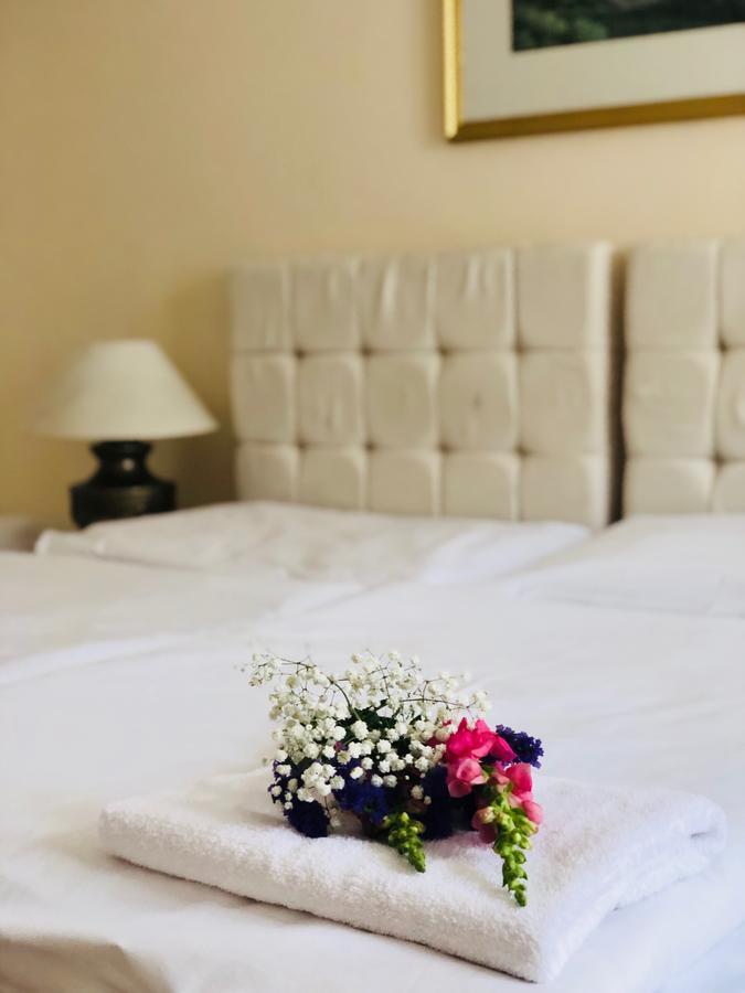 Hotel Mira Inn Prag Eksteriør billede